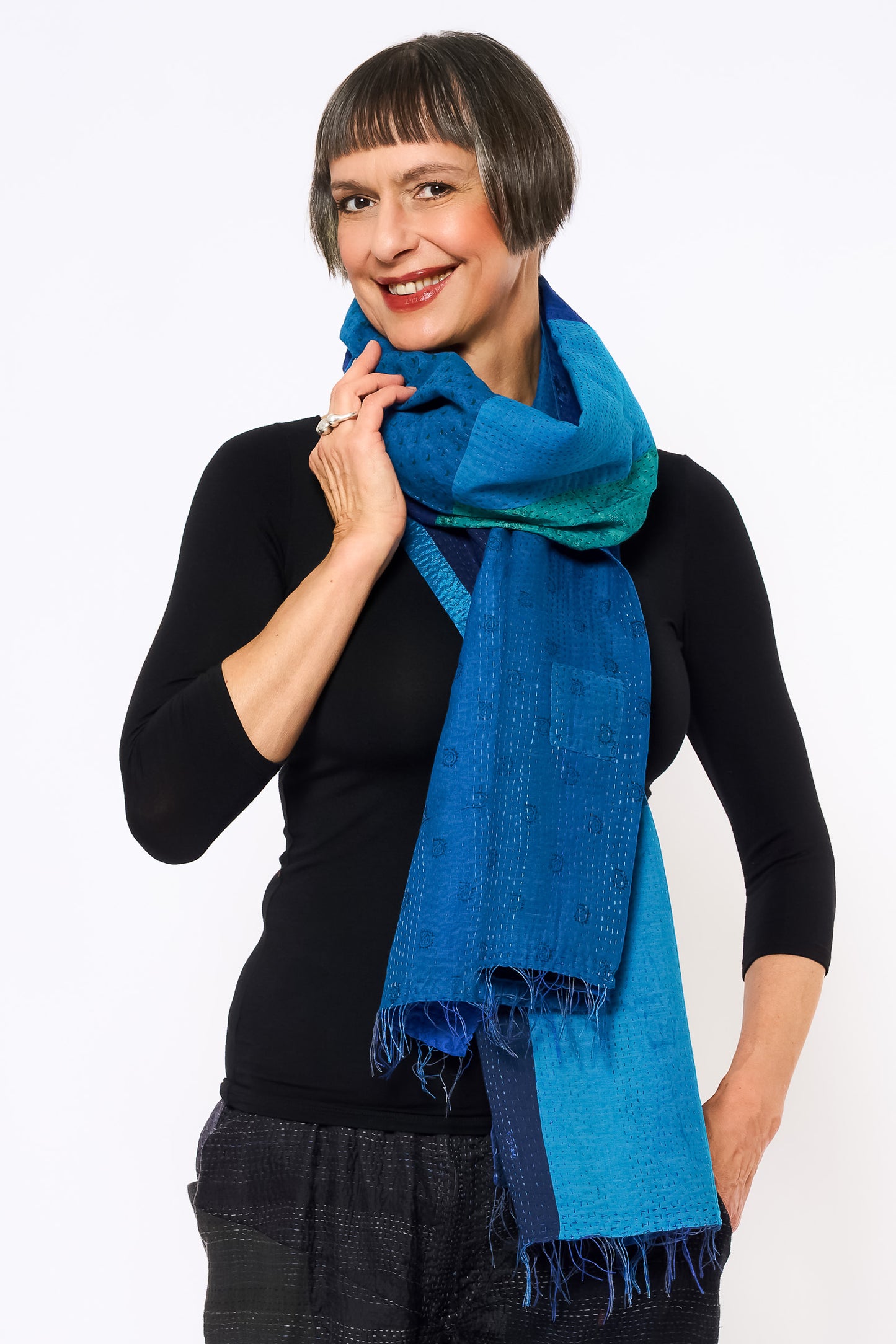 COTTON SILK SW PATCH OMBRE KANTHA SCARF STANDARD - wo2801-blu -