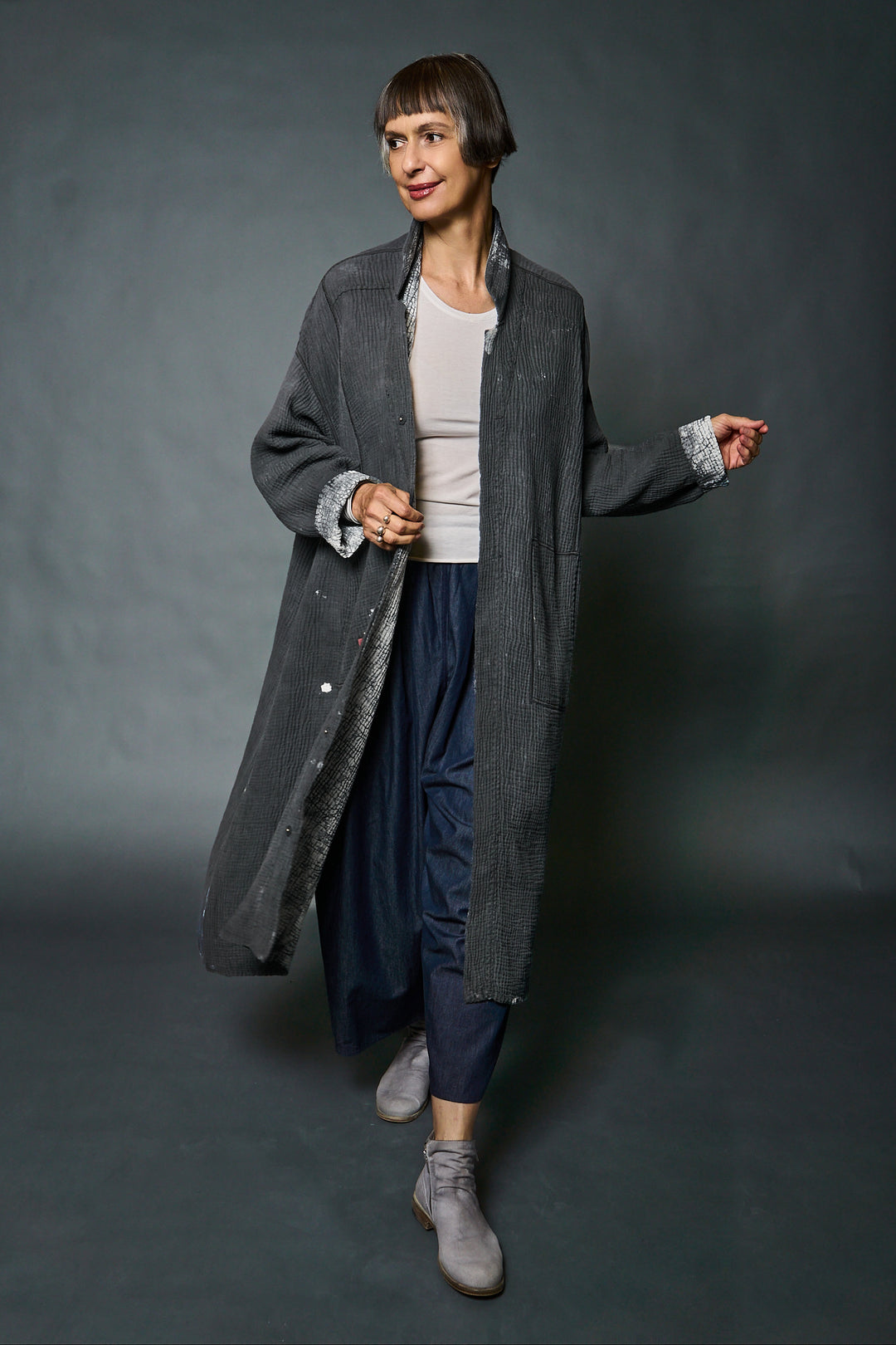MUD DYE RIPPLE KANTHA NEW OVERSIZED COAT - yp4342-gry -