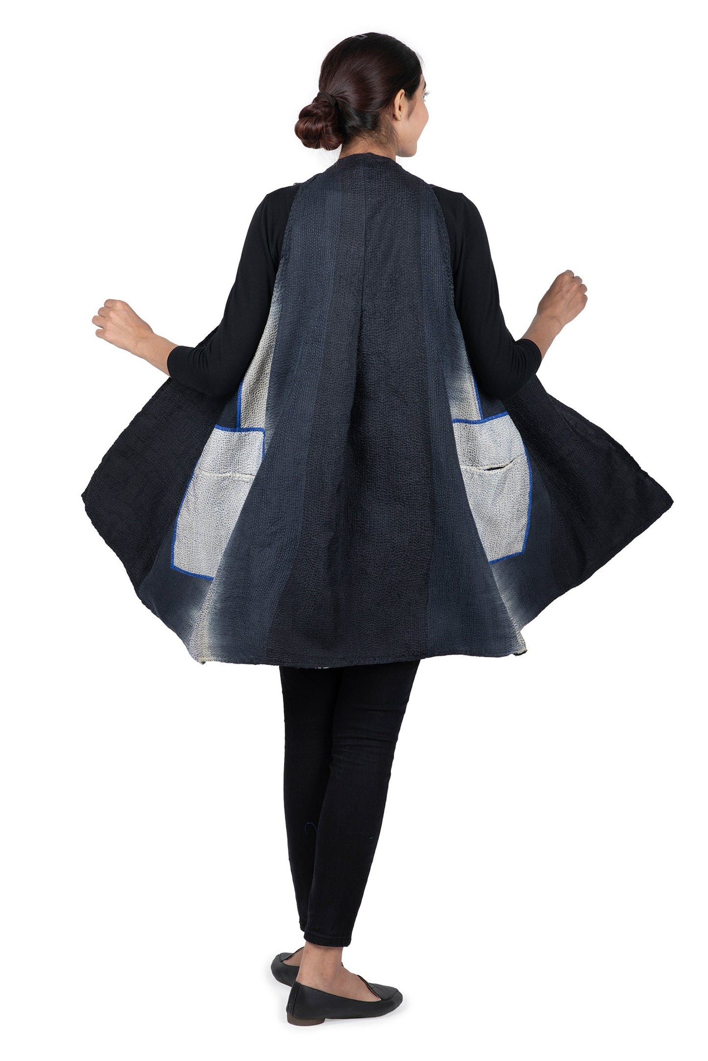 SERPENT PRINT KANTHA BACK PLEATED VEST - sp2221-blk -