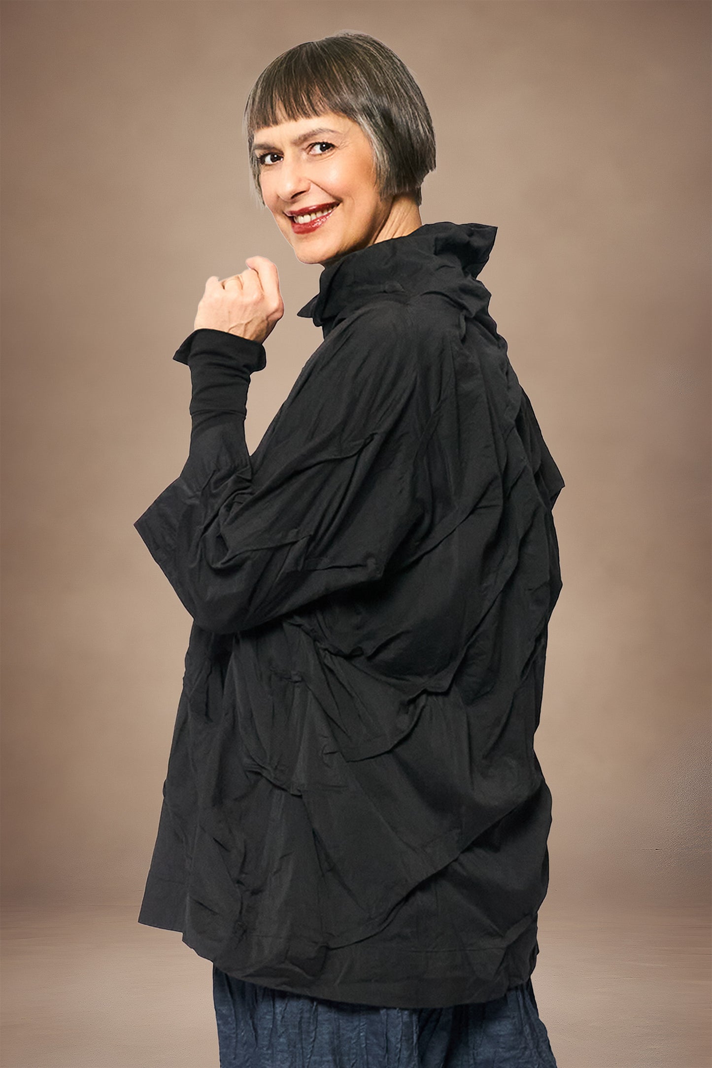 POLISHED COTTON WAVY TUCK PULLOVER - wl1552-blk -