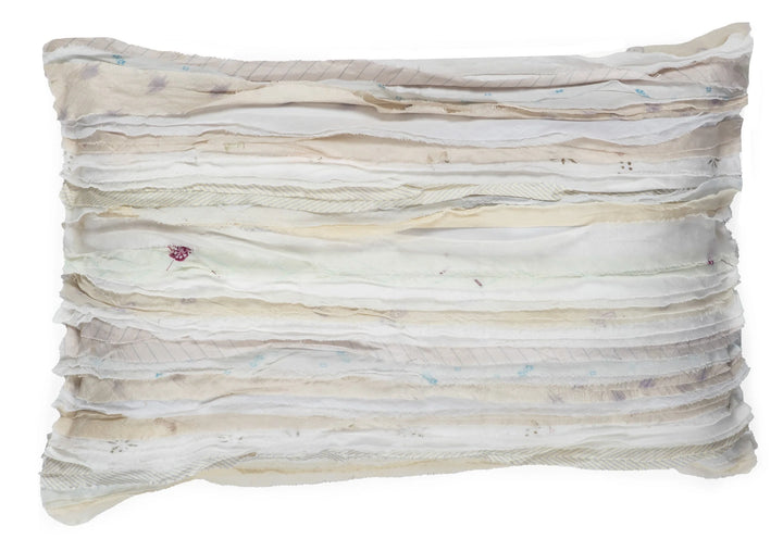 Wavy Stripe White cushion