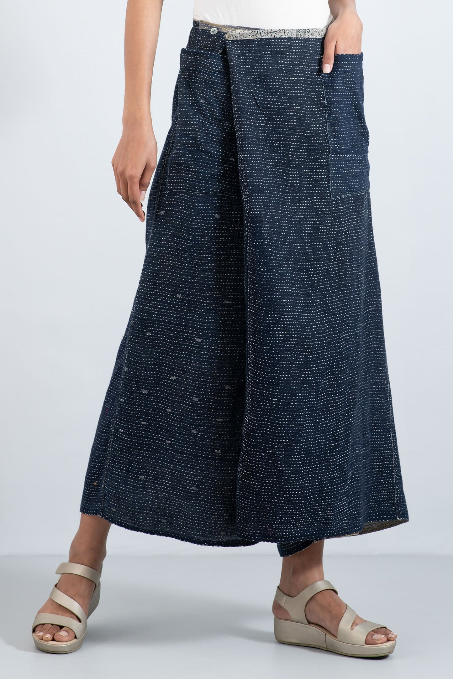 INDONESIAN PRINT VINTAGE INDIGO BACKING KANTHA FRONT WRAP PANTS - bi2631-blu -