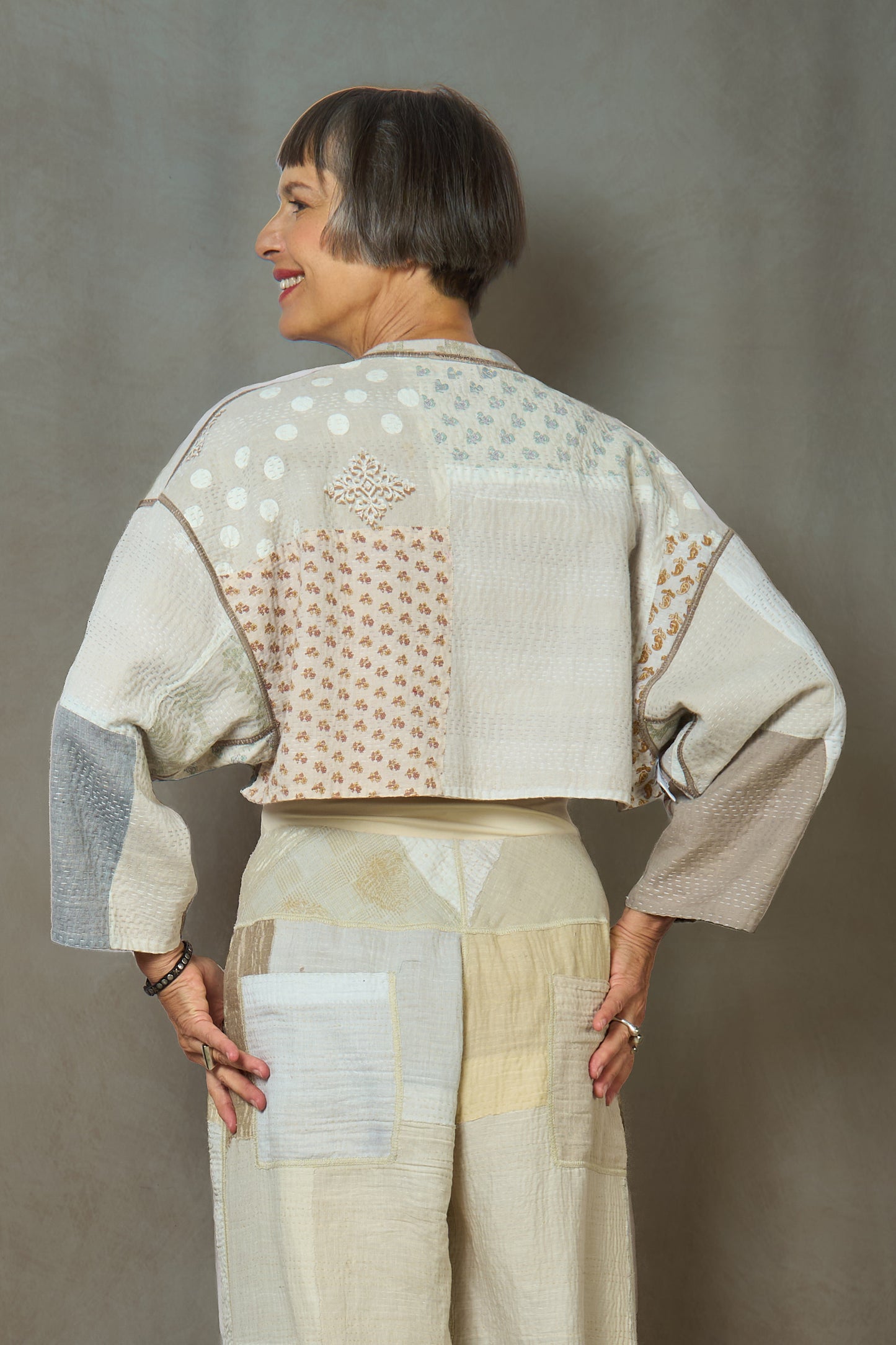 DUCK SUN DYE WITH PATCH KANTHA SLEEVE JACKET - us2090-ivy -