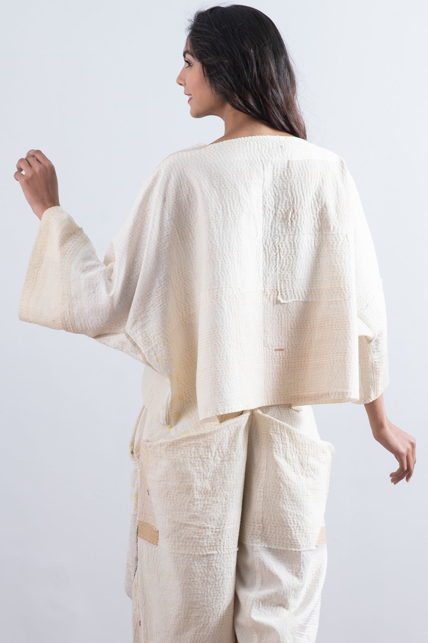 FRAYED PATCH KANTHA 3/4 SLV. CROP TOP MIO - fi2538-ivy -