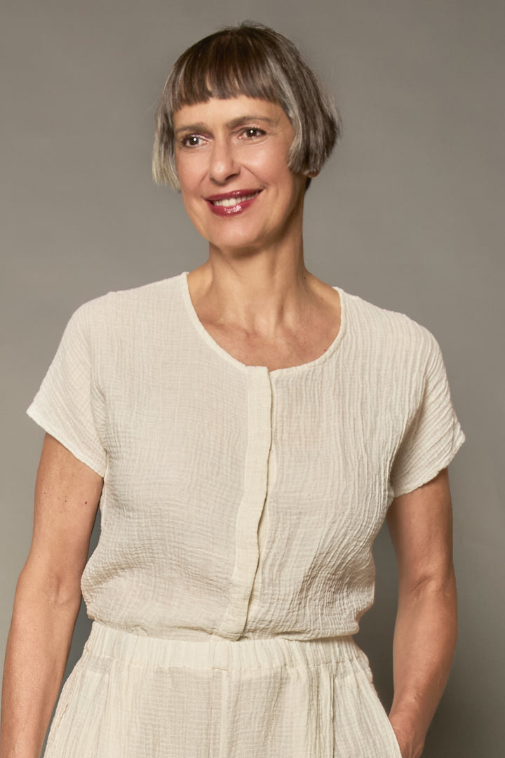 RIPPLE KANTHA ESSENTIAL CREW BLOUSE - rp2t110-wht -