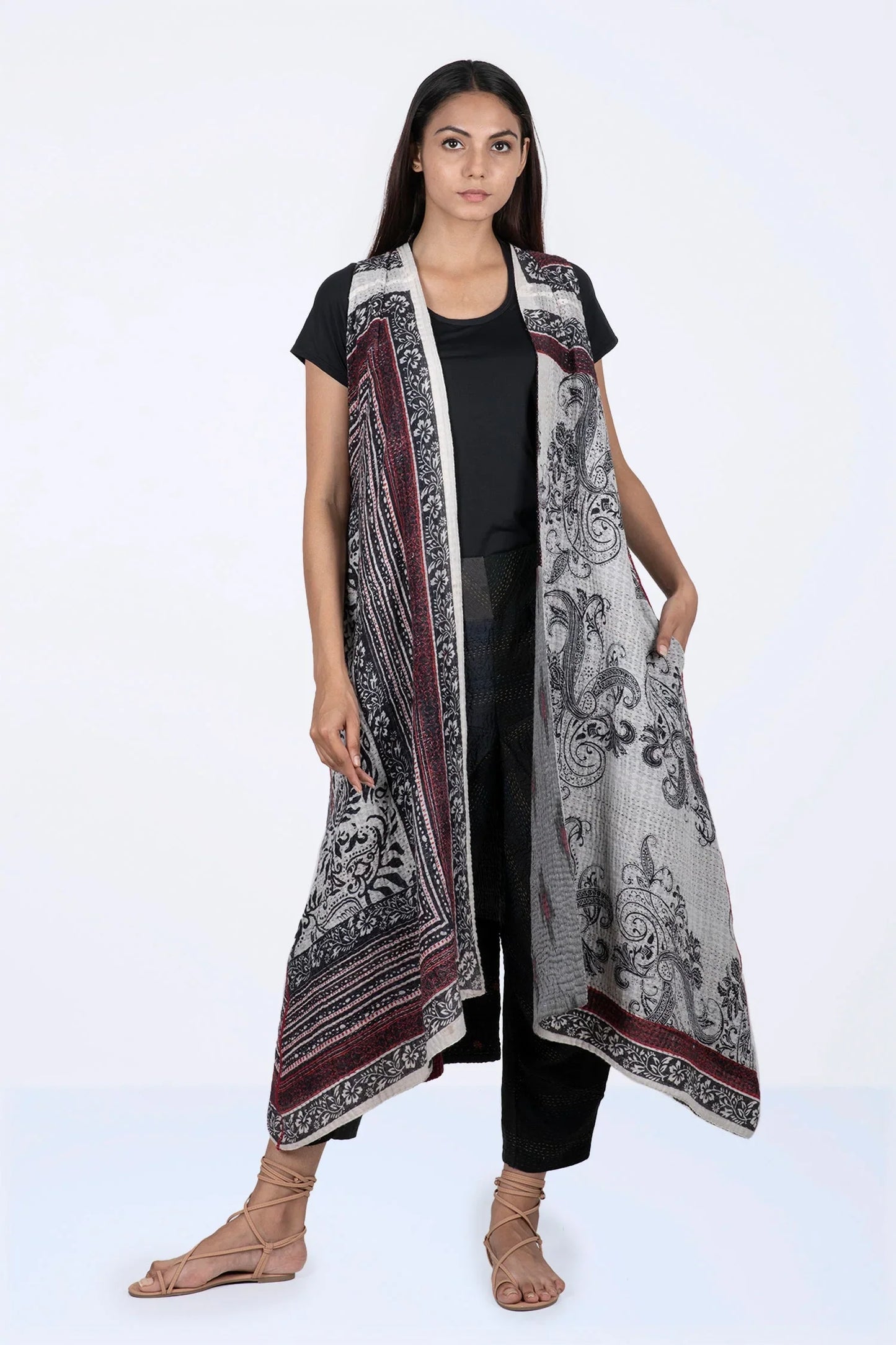 PAISLEY & PATCH KANTHA BACK PLEATED VEST MAXI - py4222-wht -