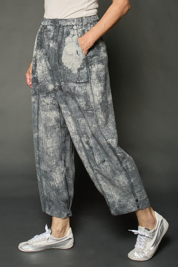 MUD DYE RIPPLE KANTHA BARREL PANTS - yp2641-gry -
