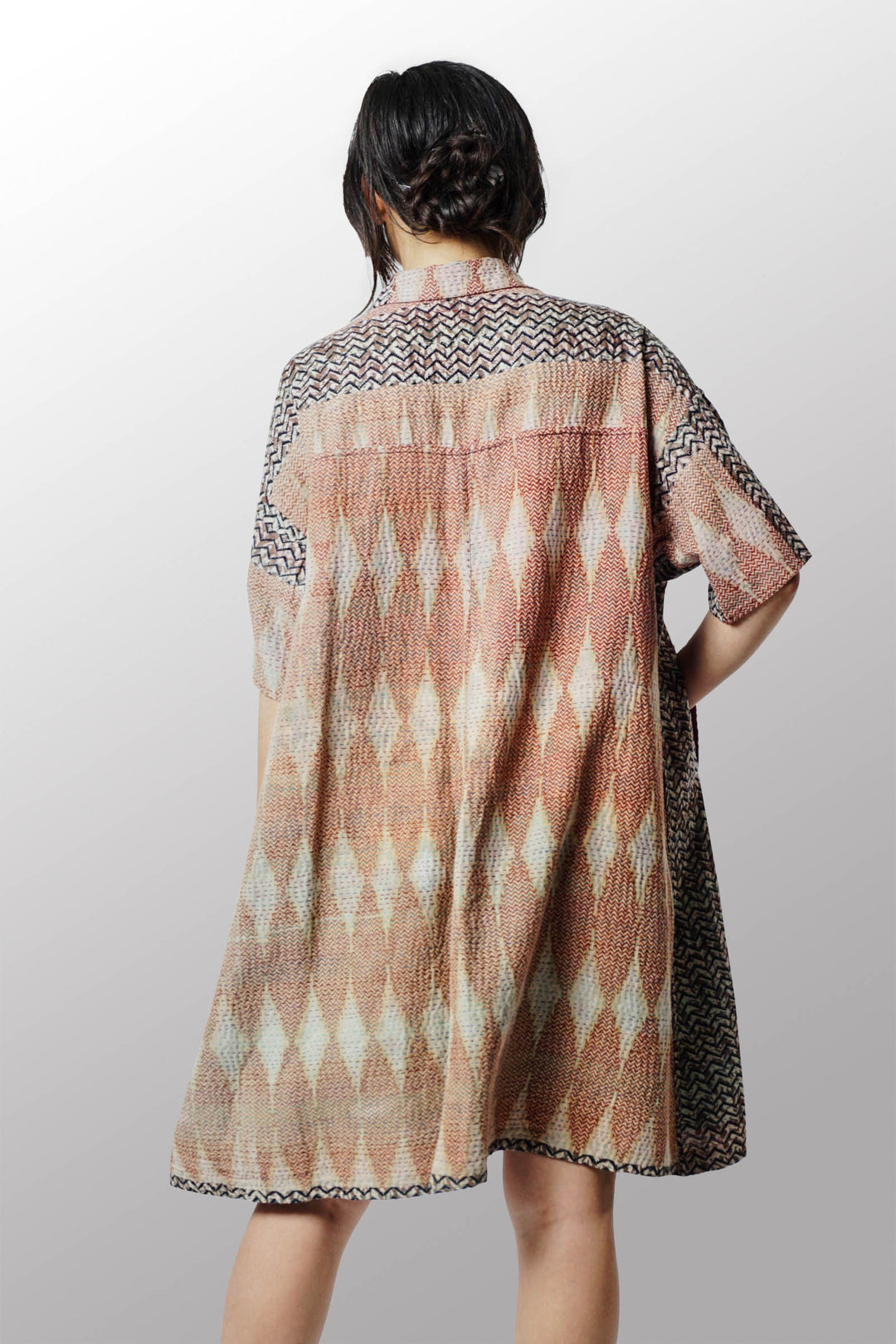 ROBE CHEMISE VINTAGE EN COTON KANTHA MANCHES COURTES - cv2429-0010a -