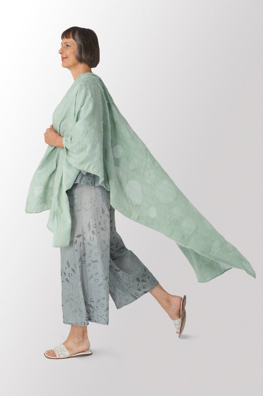 CUT THROUGH DOT AND HOLES KANTHA SHAWL MEDIUM - cd2802-grn -