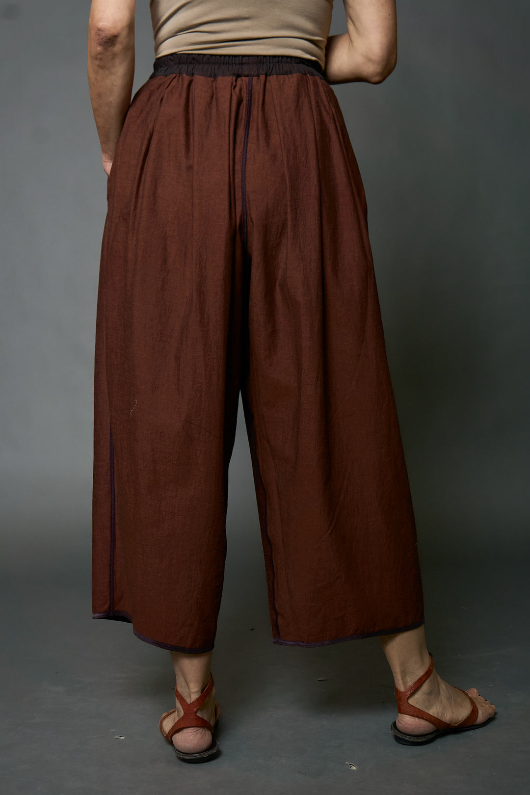 DUNGAREE DENIM COTTON TUCKED GATHER PANTS - ad1677-brn -