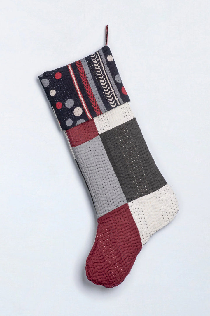 Monotone Ikat Kantha Stocking-Black