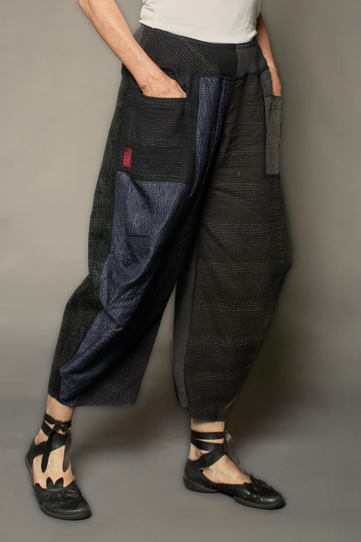 JAIPUR PATCH KANTHA KNEE TUCKED PANTS - jp2625-blk -