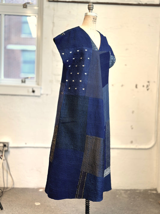 COTTON SILK SW PATCH KANTHA SEMI BIAS V-NECK DRESS (470) - ws4470-gry -