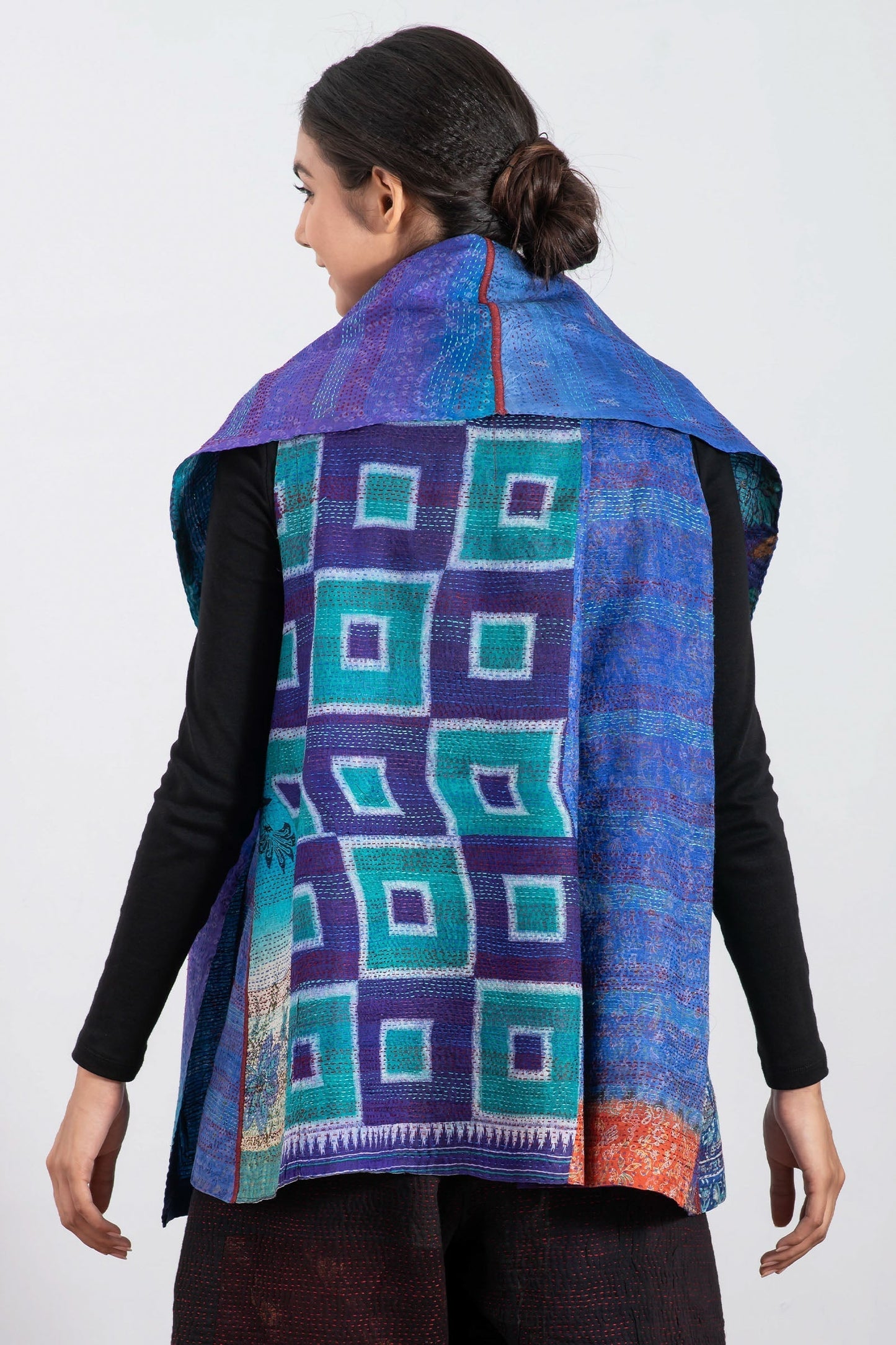 VINTAGE SILK KANTHA SHAWL COLLAR VEST SHORT - sv2236-0001a -