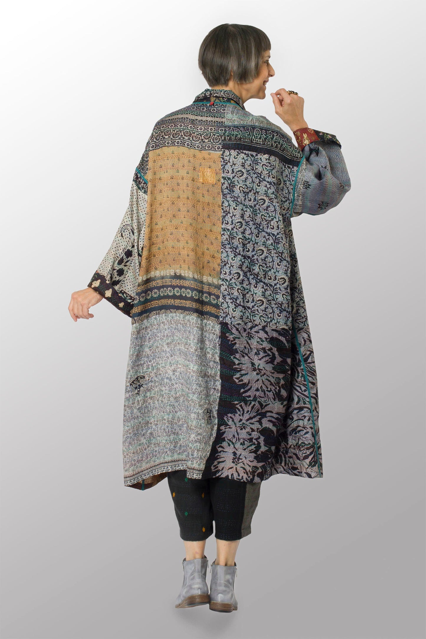 VINTAGE SILK KANTHA NEW OVERSIZED COAT - sv2342-0005a -