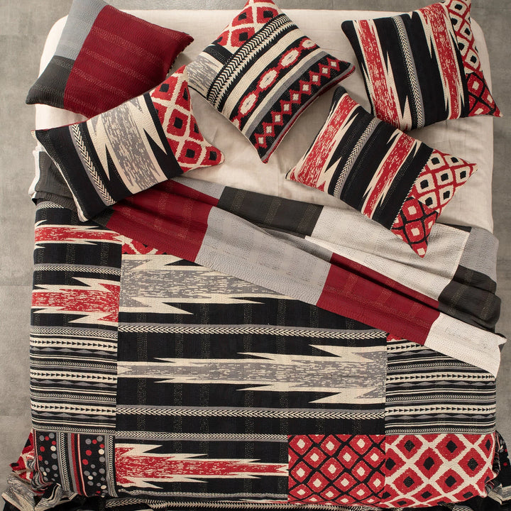 Monotone Ikat Handmade Vintage Kantha Quilts &amp; Bed Cover - Red
