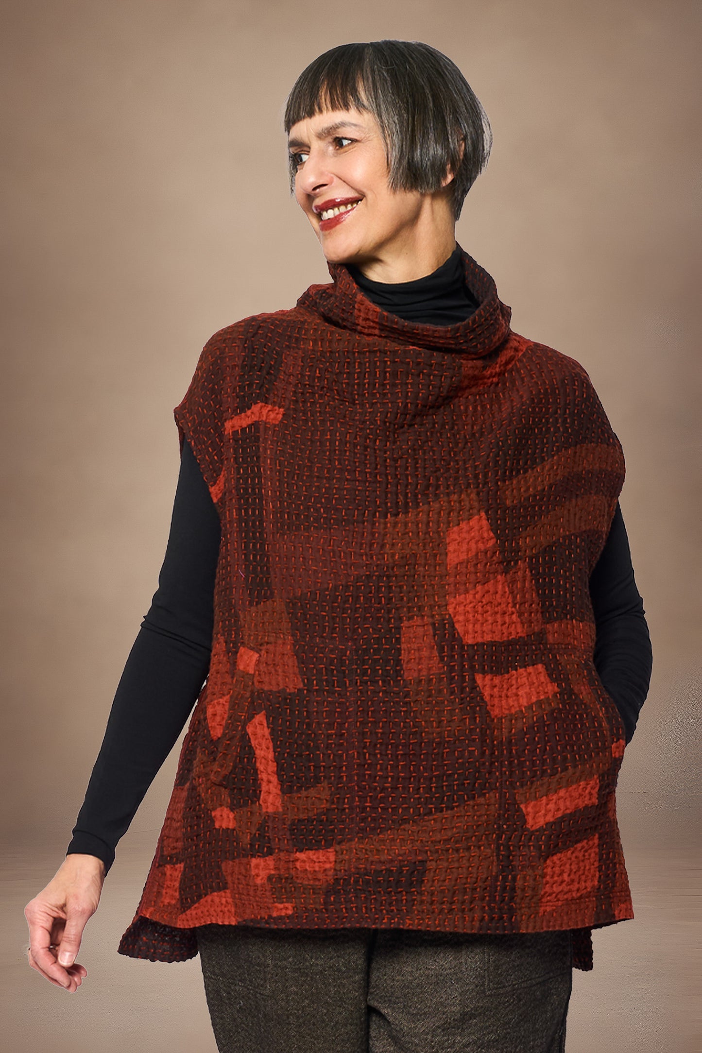 ABSTRACT WAFFLE KANTHA FUNNEL NECK VEST - bw3250-org -