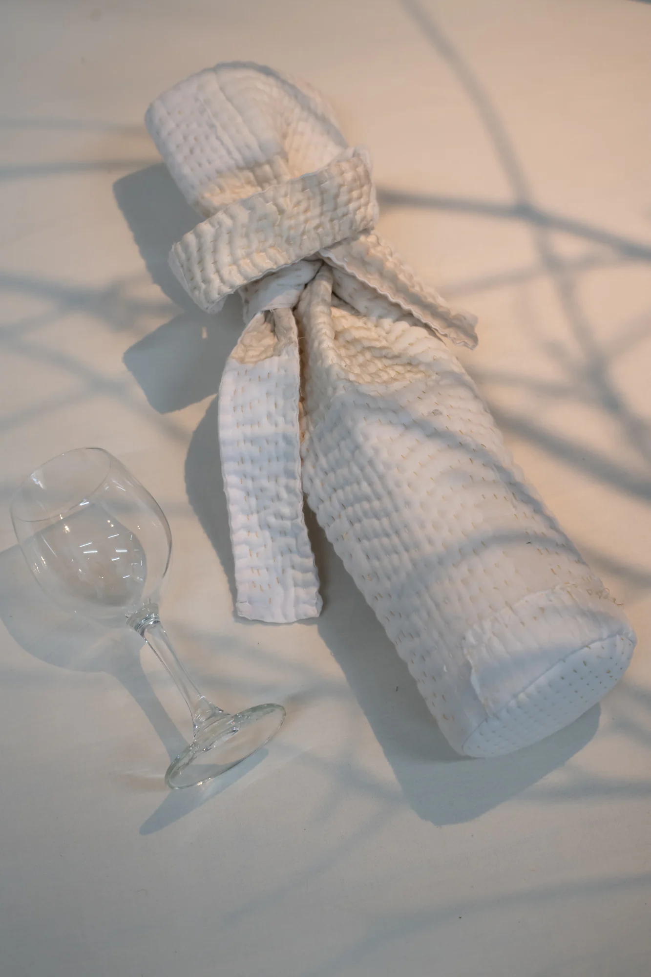 Mosaic Fray Handmade Vintage Kantha Wine Bag -Cauliflower -