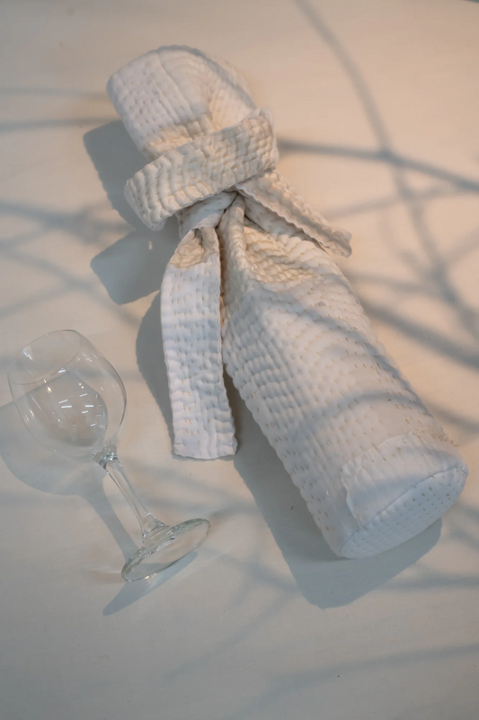 Mosaic Fray Handmade Vintage Kantha Wine Bag -Cauliflower -