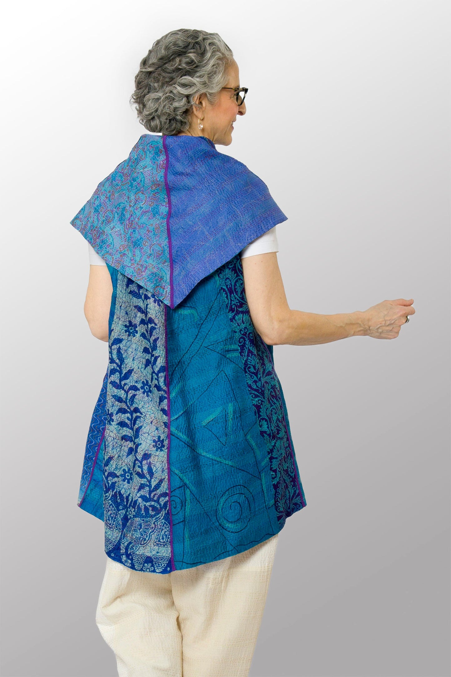 VINTAGE SILK KANTHA CIRCULAR VEST - sv2201-0099a -