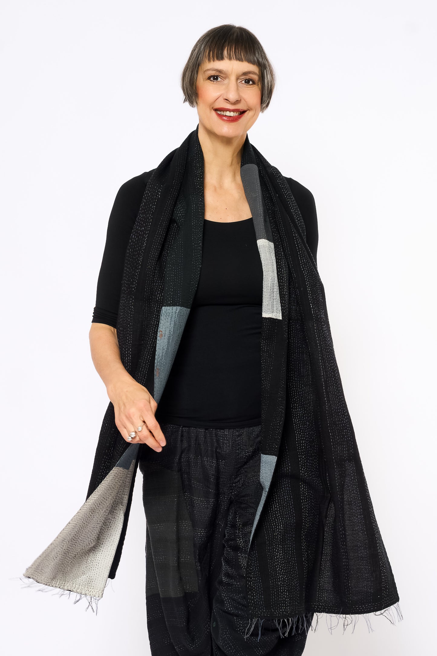 COTTON SILK SW PATCH OMBRE KANTHA SCARF STANDARD - wo2801-blk -