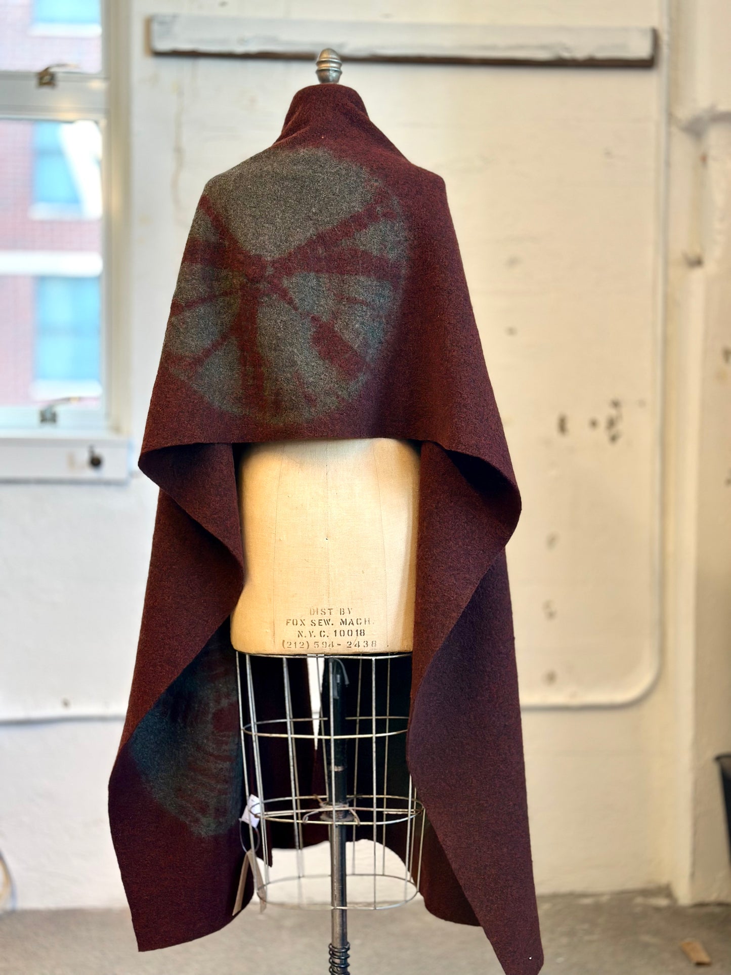 CIRCLE TIE DYE BOILED WOOL SHAWL LARGE - tw1803-brn -