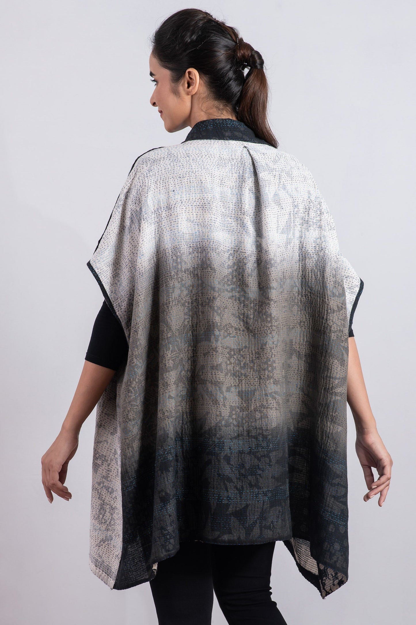 MONOTONE TWILIGHT PRINT KANTHA SHIRT PONCHO - tp2545-blk -