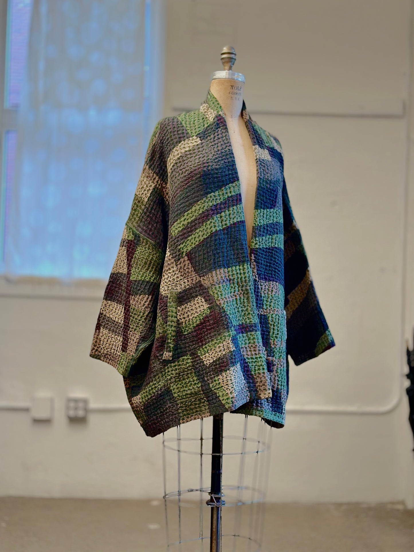 ABSTRACT WAFFLE KANTHA KIMONO WRAP SHORT - bw3358-grn -