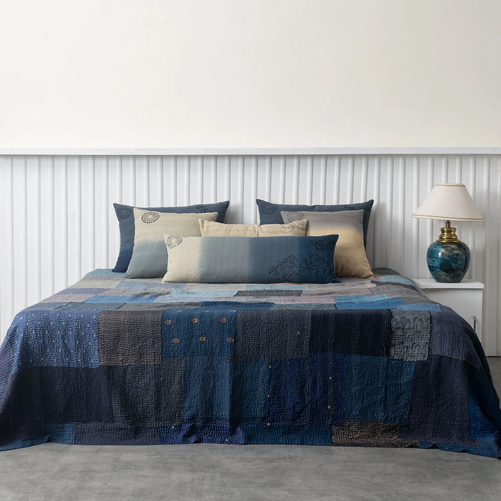 Ombre With Fray Patch Handmade Vintage Quilts - Navy