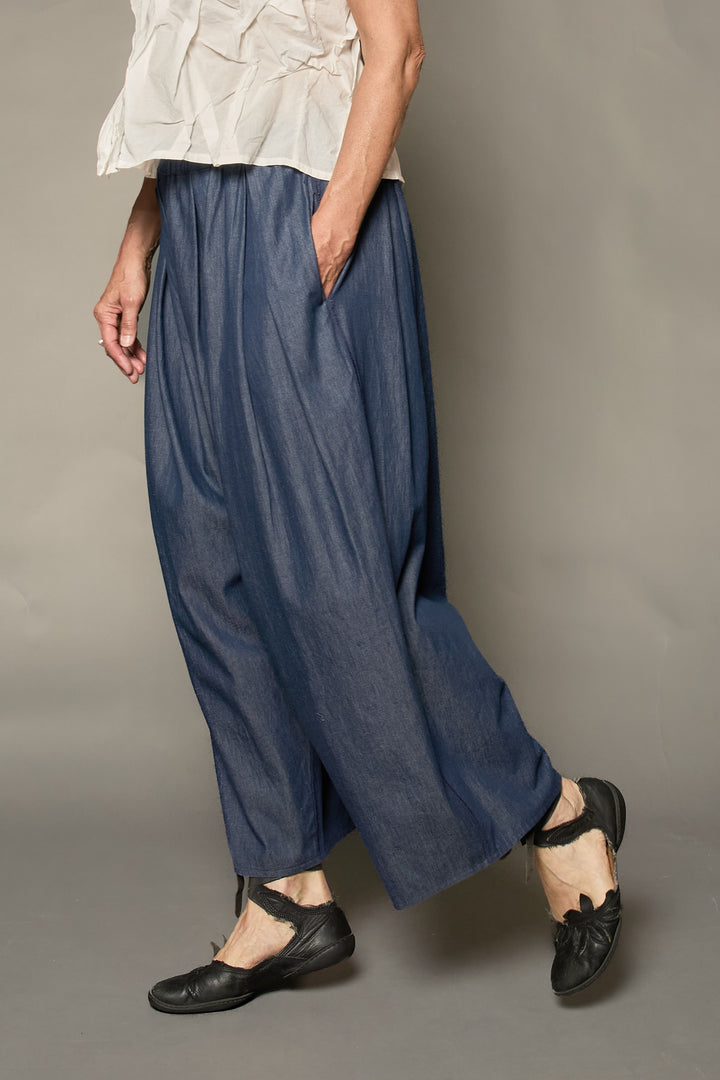 DUNGAREE DENIM COTTON TUCKED GATHER PANTS - ad1677-nvy -