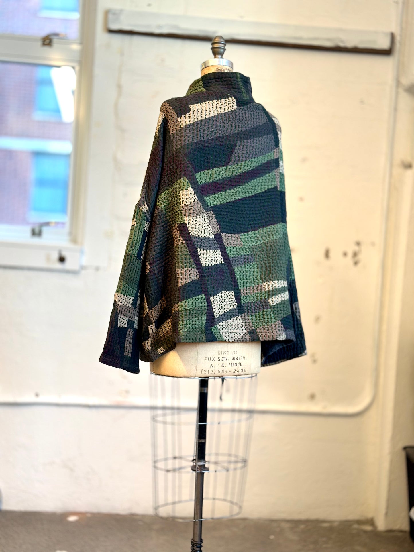 ABSTRACT WAFFLE KANTHA FUNNEL NECK JACKET - bw3j102-grn -