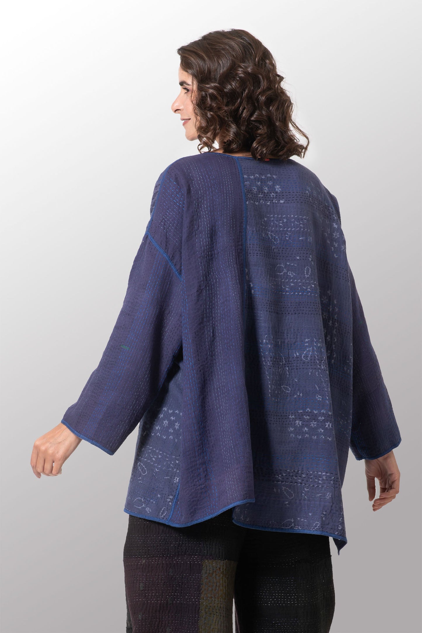 FRAYED PATCH KANTHA OVERSIZED TUNIC - fi2510-nvy -