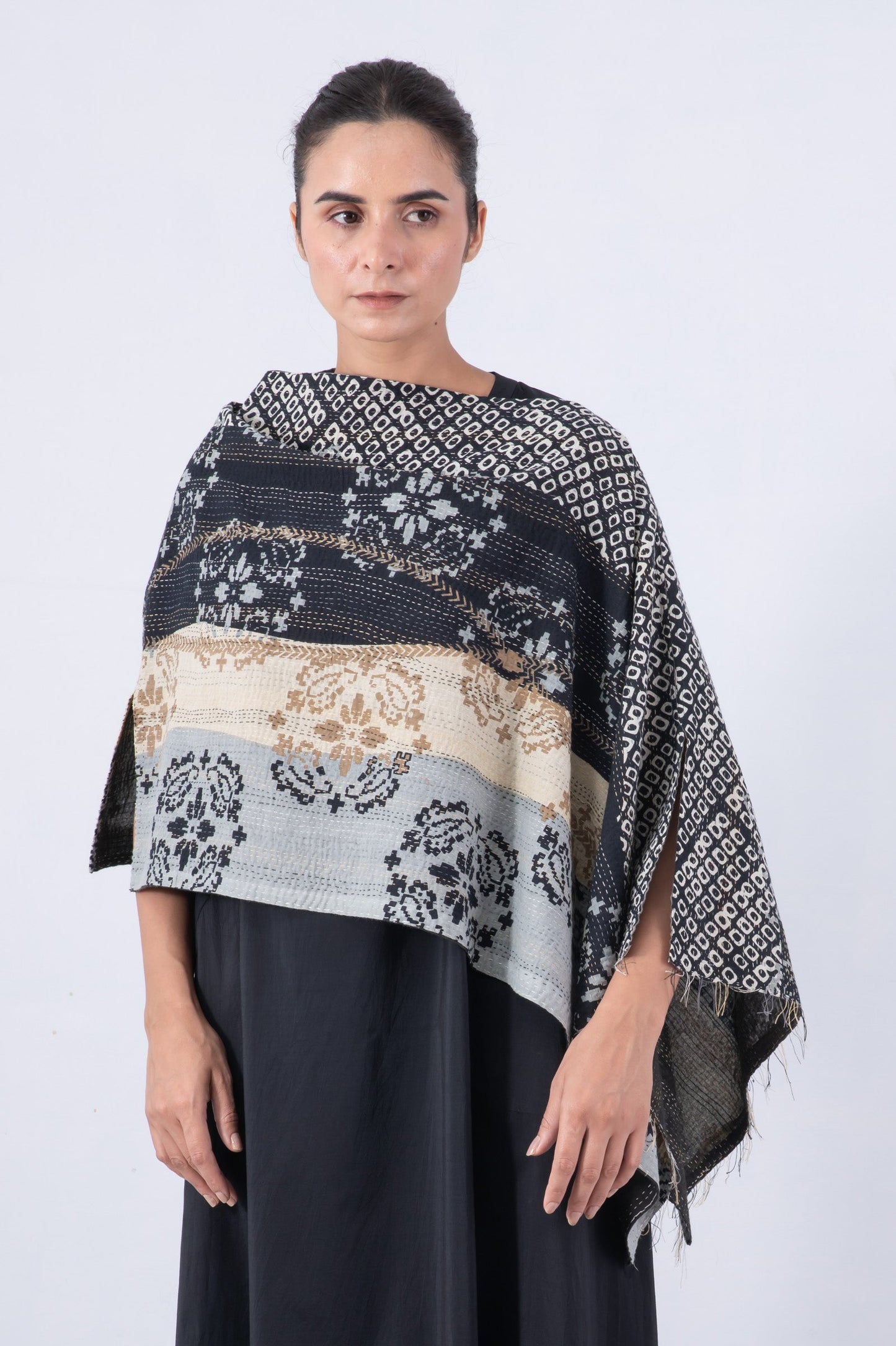 KIMONO COTTON KANTHA WIDE CAPE - kc2813-blk -