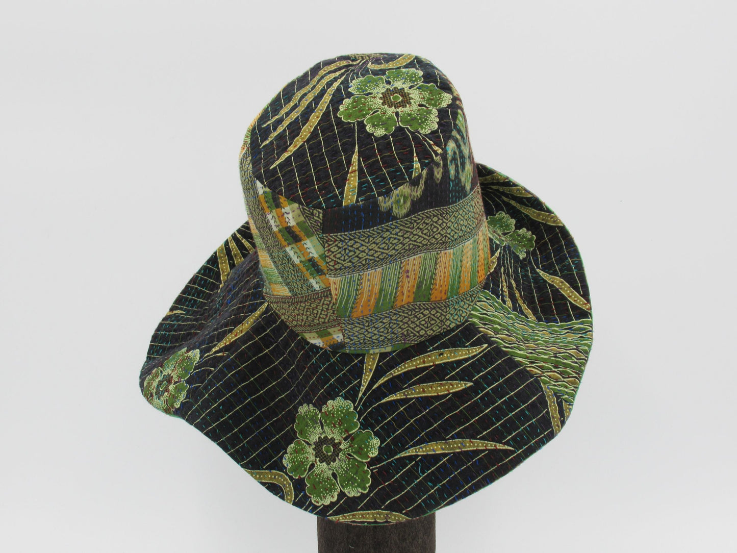 KANTHA  CAPELINE  HAT BY KYOKO MURAYAMA - kym-23-008 -