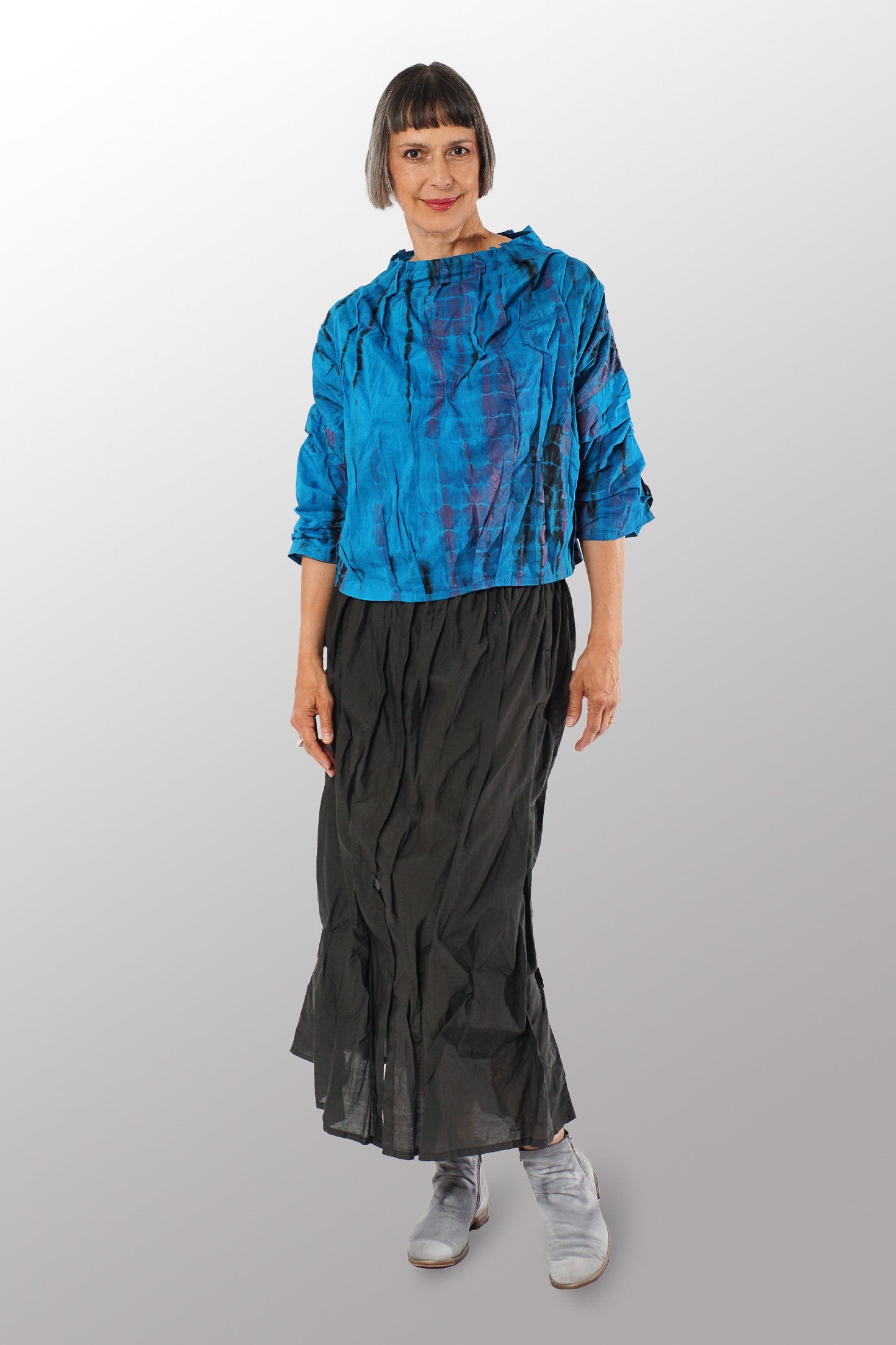 MONE SHIBORI TIE DYE WAVY TUCK FUNNEL NECK TOP - ms1582-tuq -