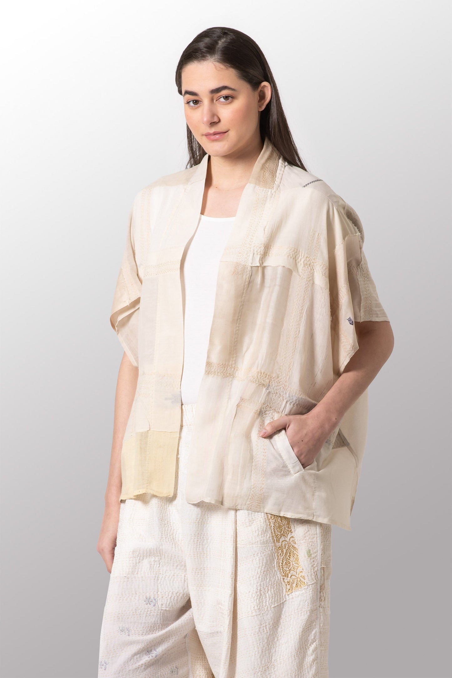 MOSAIC TILE PATCH KANTHA PONCHO TOP - mt1568-ivy -