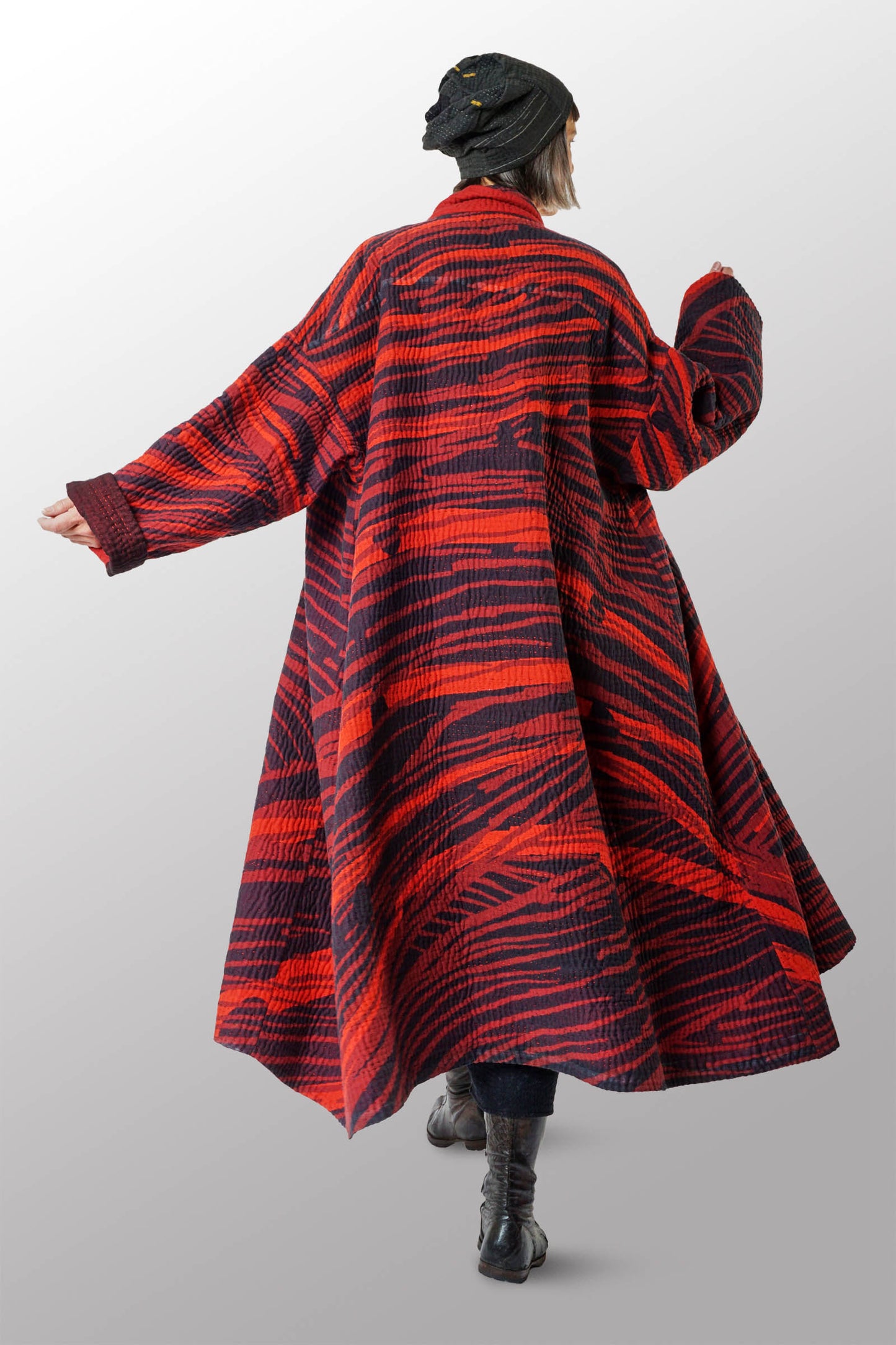 MAGMA AND OMBRE  KANTHA NEW OVERSIZED COAT - mw5342-red -