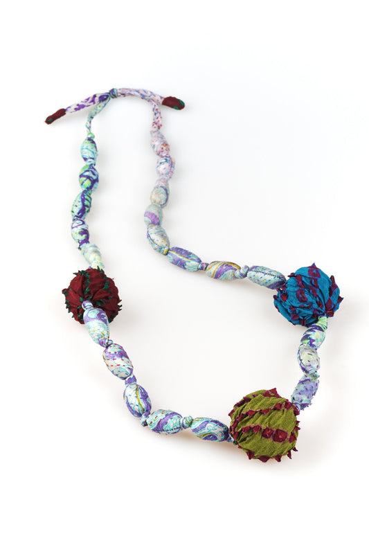 VINTAGE SILK KANTHA SEA URCHIN MEDIUM NECKLACE - sv2709-grn -