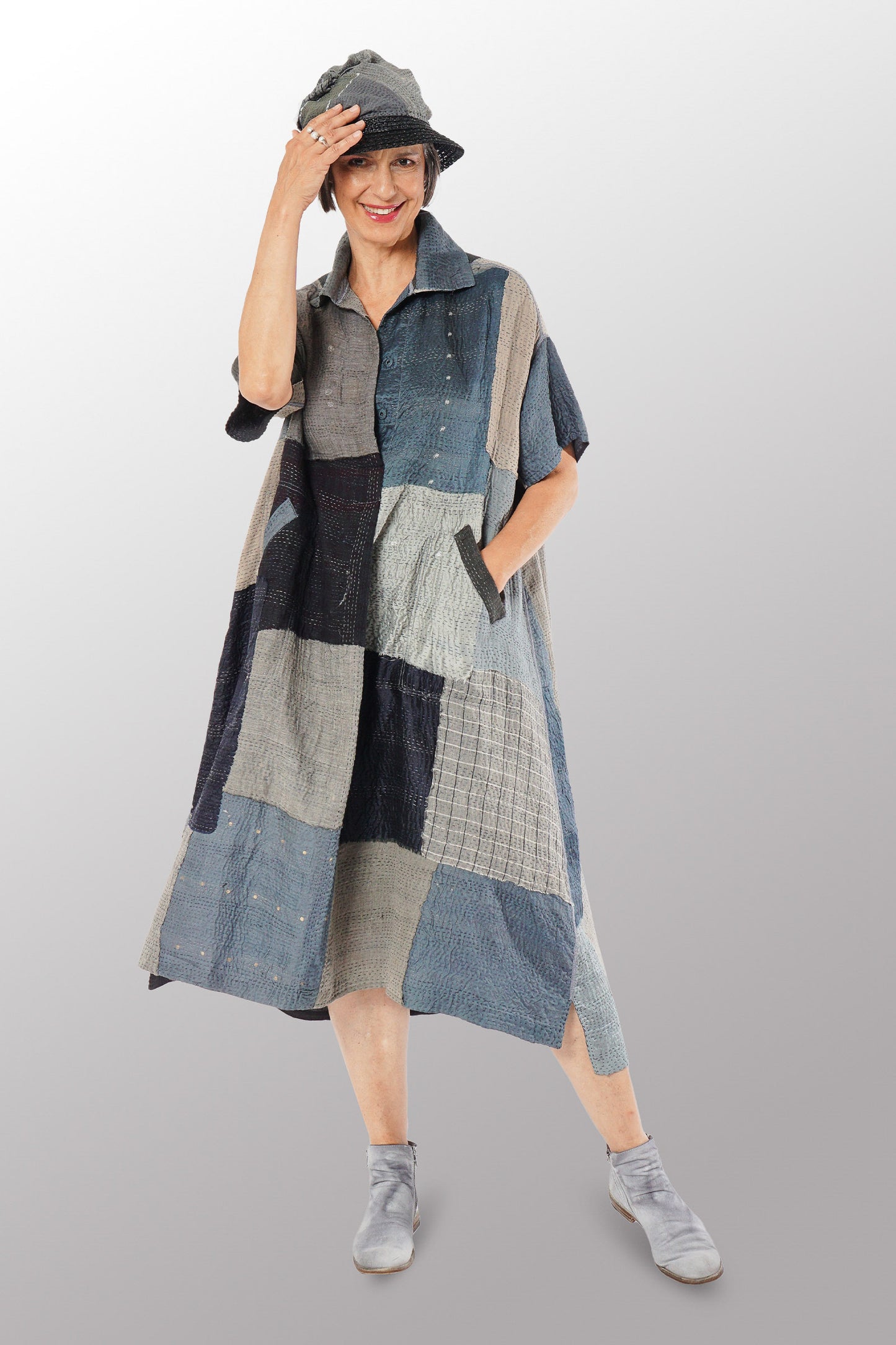 MOSAIC FRAY PATCH KANTHA WING COLLAR DRESS - zb2454-gry -