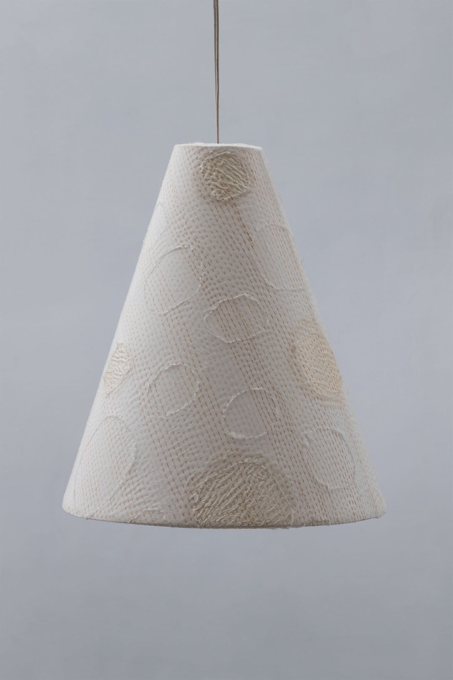 Cut through dot and holes Kantha Pendant Lamp - White