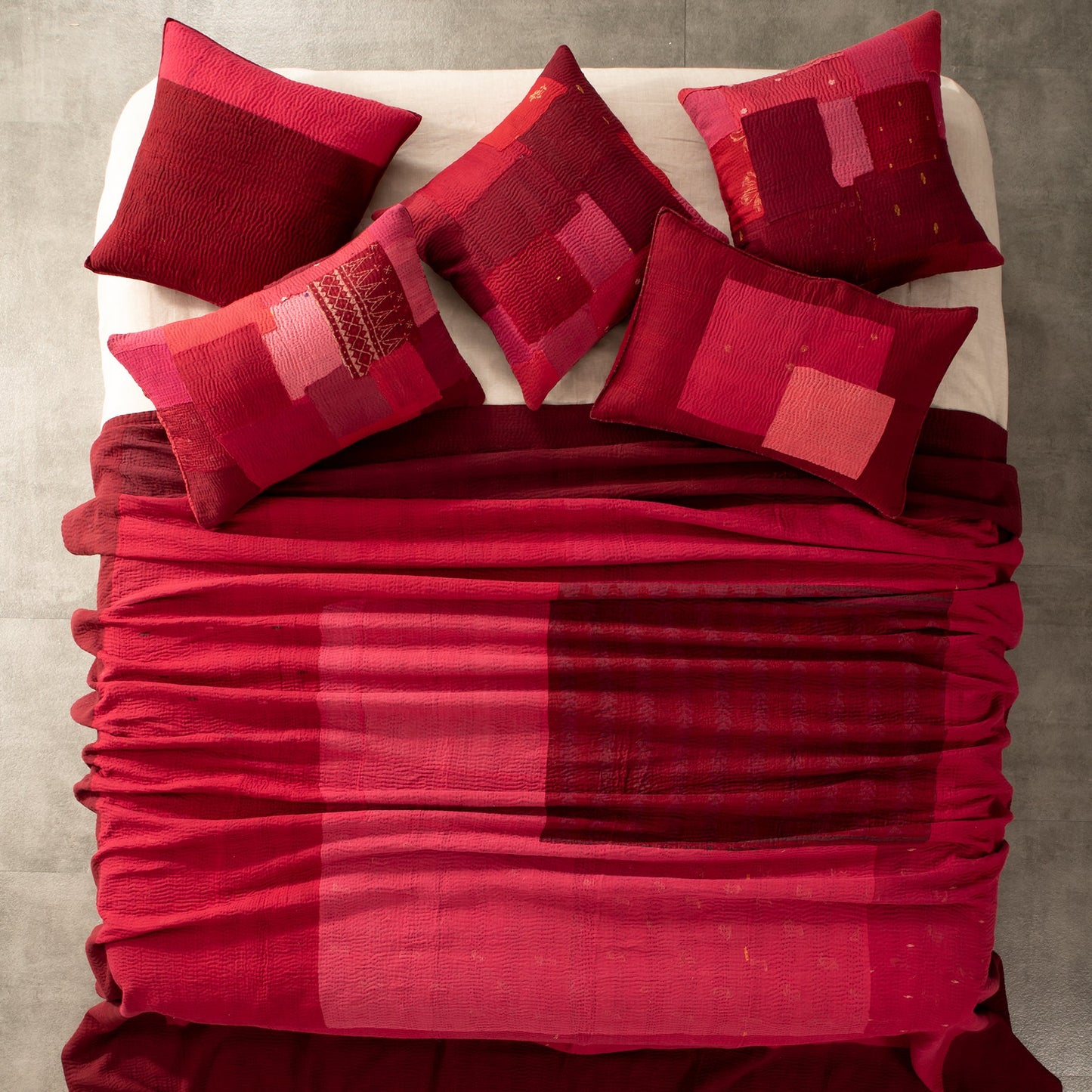 Landscape Handmade vintage Kantha Bed Cover - Red